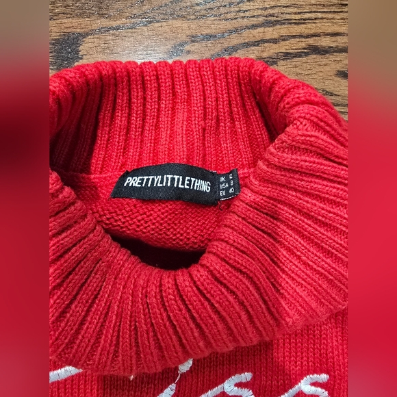 Christmas cropped sweater size 8 - Picture 4 of 4